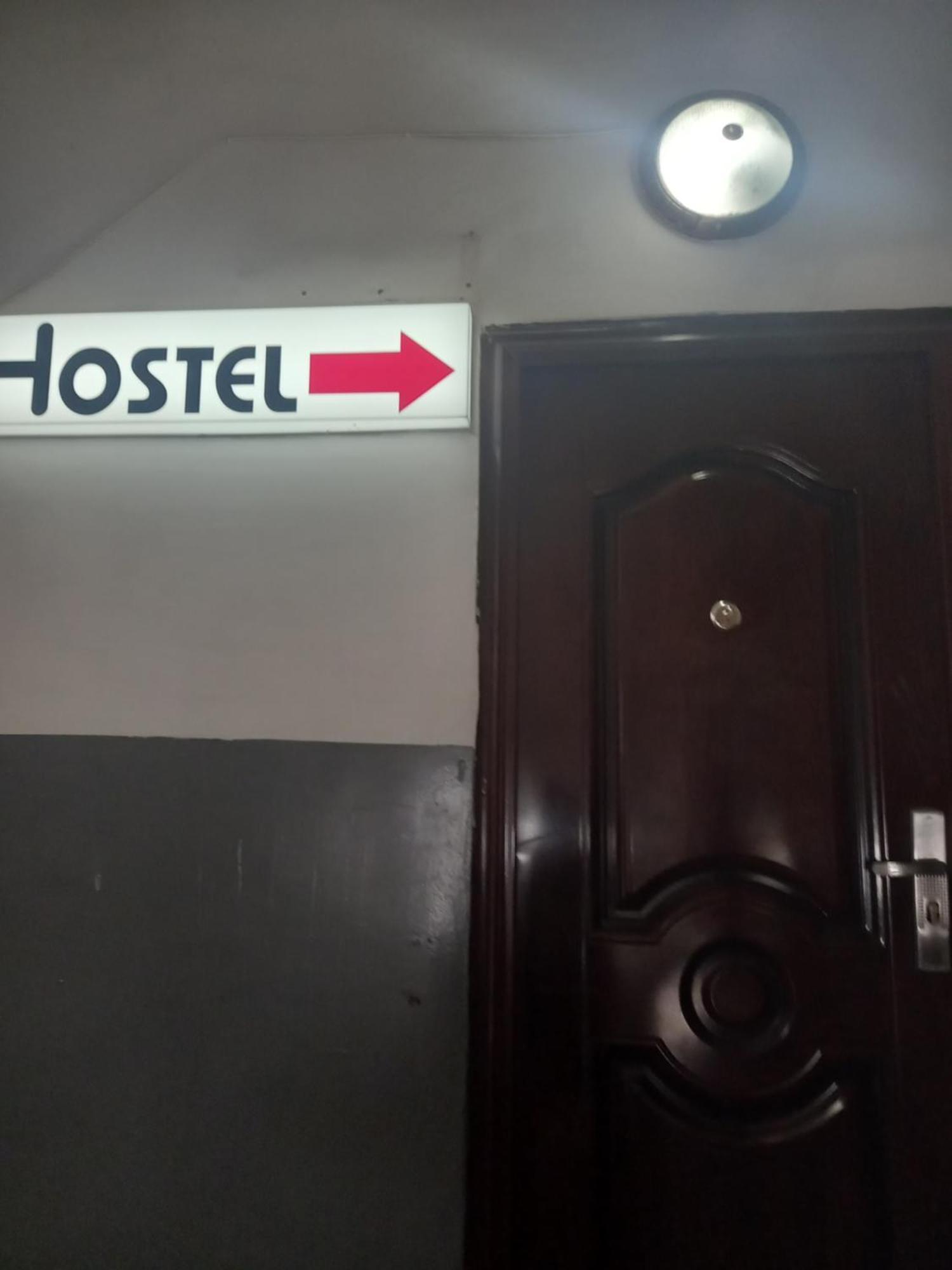 N 1 Hostel เยเรวาน ภายนอก รูปภาพ